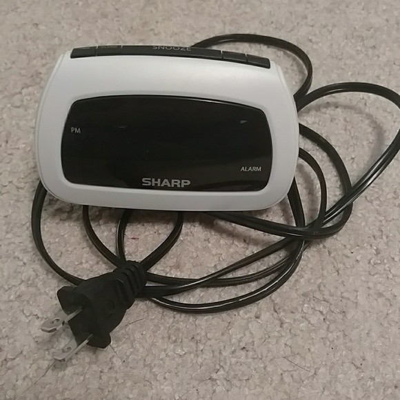 Alarm clock - Picture 2 of 2